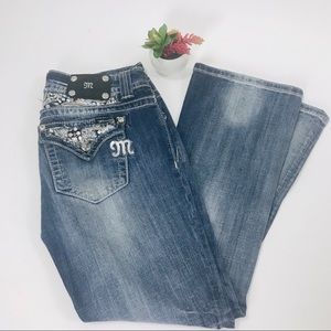 Miss Me Easy Boot embellished Jeans sz 28